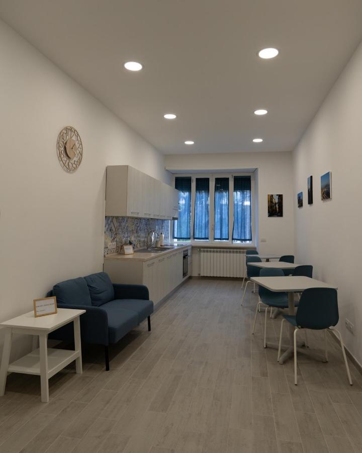 Dimora Cavour Otel Napoli Dış mekan fotoğraf