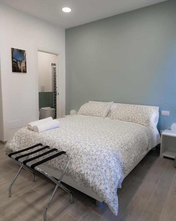 Dimora Cavour Otel Napoli Dış mekan fotoğraf