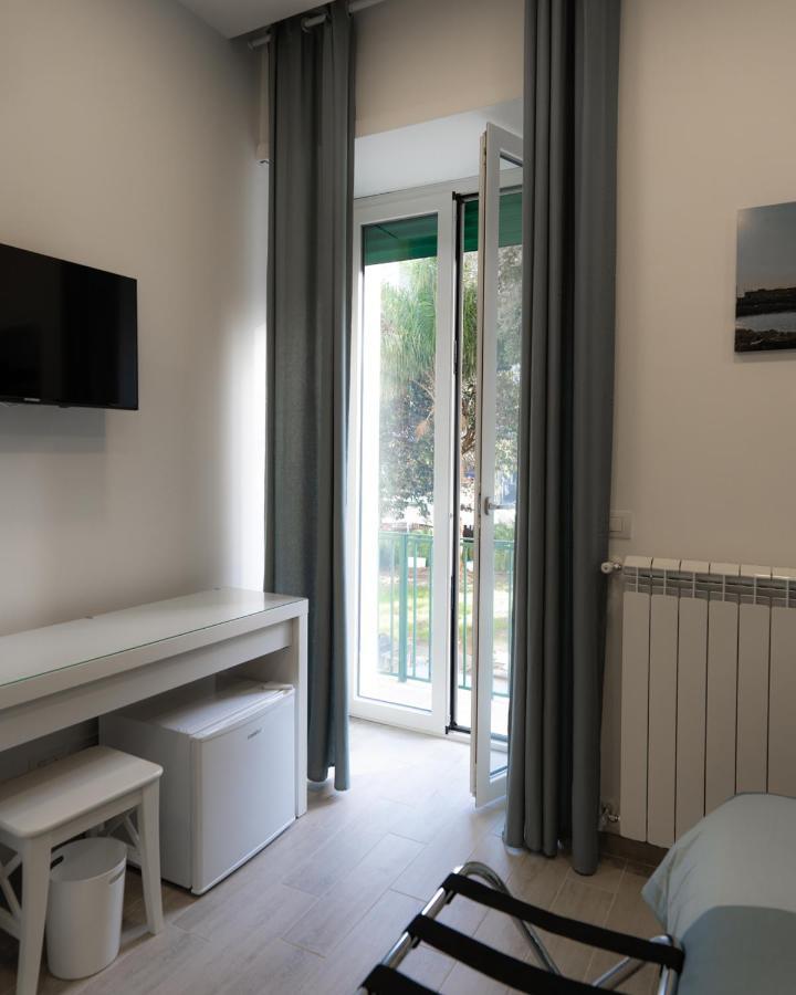 Dimora Cavour Otel Napoli Dış mekan fotoğraf